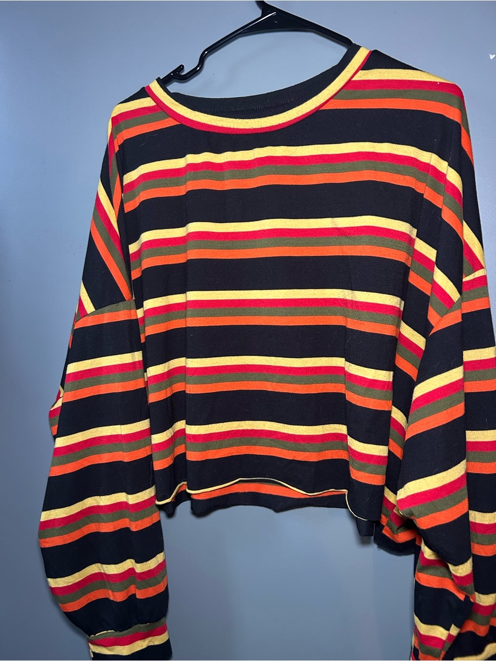 Cropped Long Sleeve Shirt
